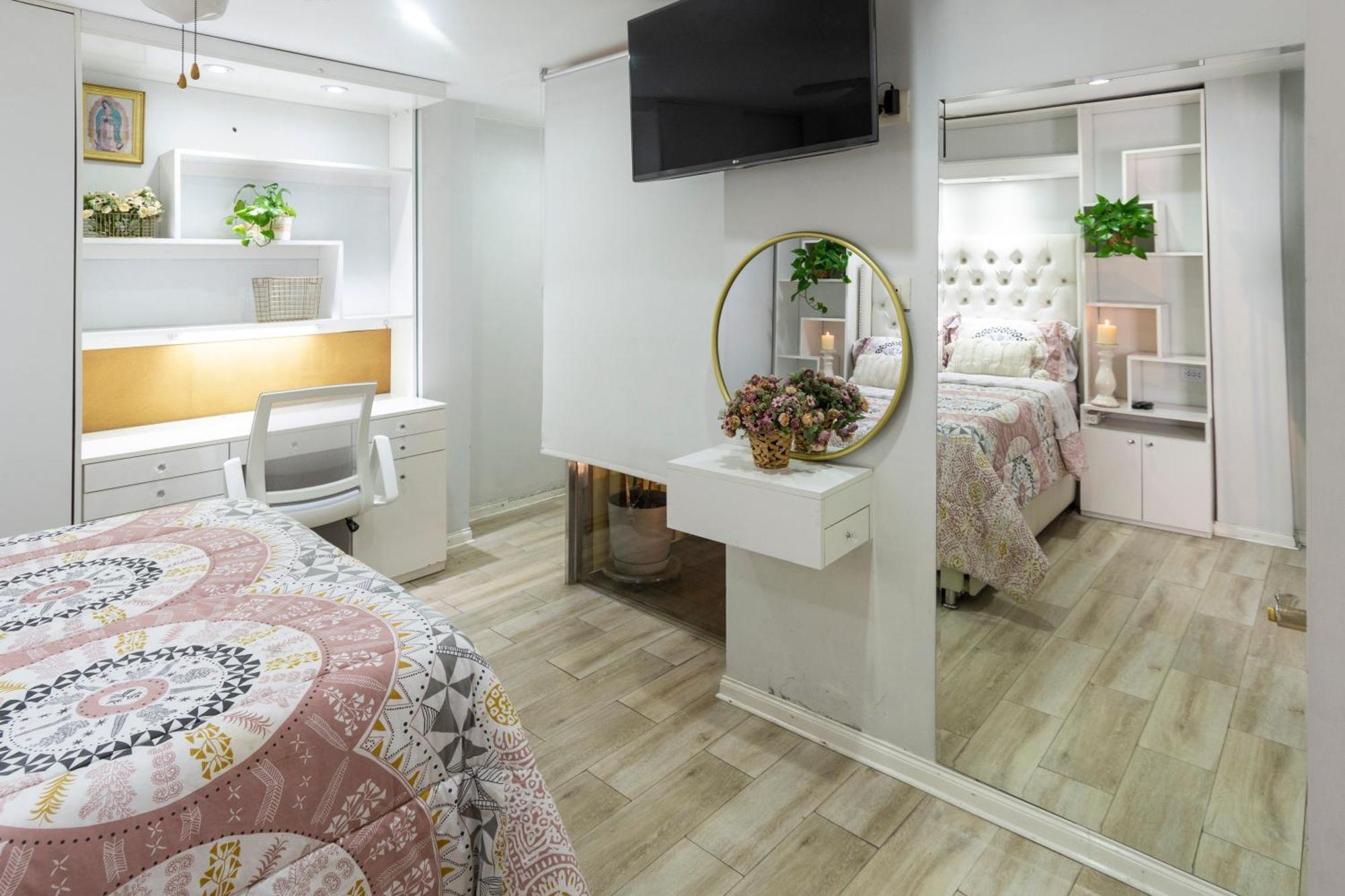 Casa Ramos Salamanca - Airport Pick Up And Drop Off Service - Homestay Lima Extérieur photo